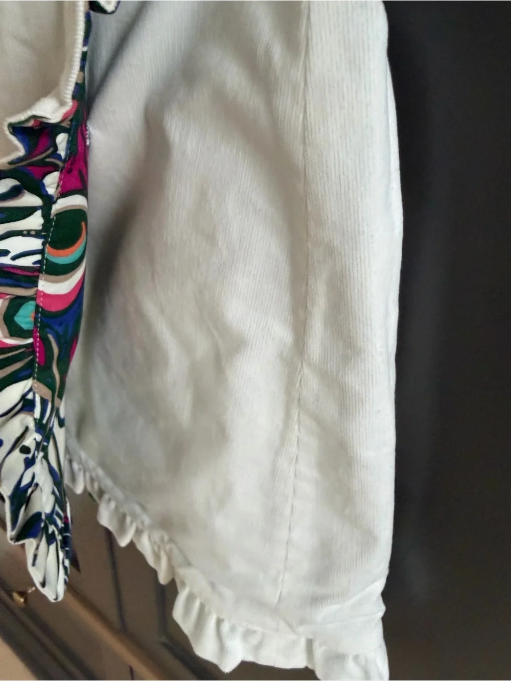 Lilly Pulitzer Reversible Wrap Skirt |Cream corduroy & print | Ruffle-Trim | 8